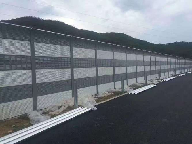 2026全国耐用声屏障隔音板厂家多维度排行推荐 谁在领跑品质与长效？